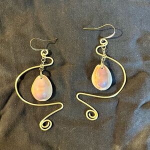 ✨Maui✨Gold Swirl Shell Earrings